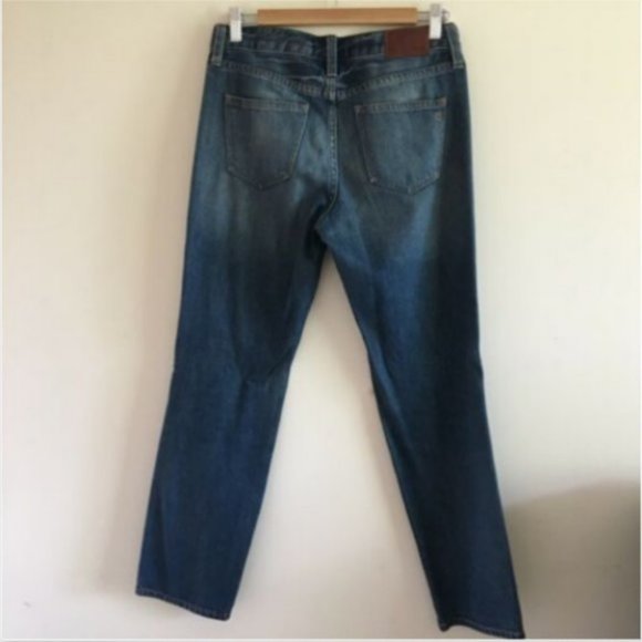 Madewell Distressed Boyfriend Jeans - Picture 5 of 13